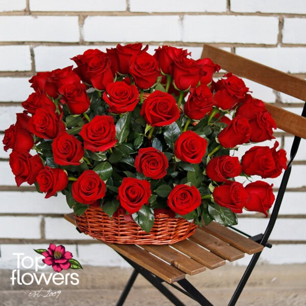 Basket of 51 red roses - Image 4