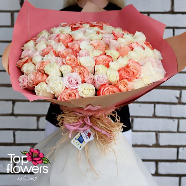 Bouquet 101 White, pink and peach roses