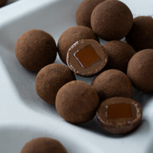 Toffee Caramel, Milk Chocolate and Coffee Dragees | La Feve 200 gr.