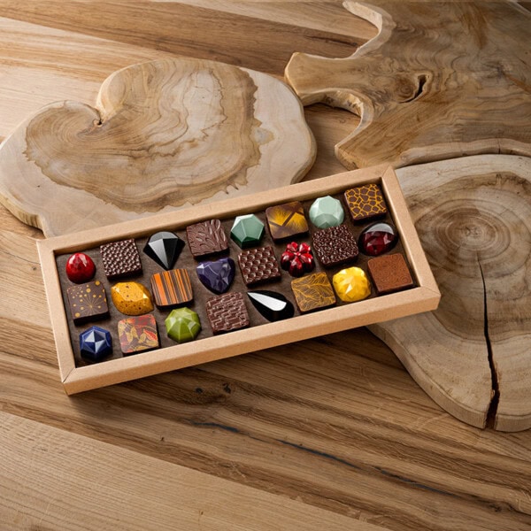 Chocolates Anniversary | La Feve 270 gr. - Image 2