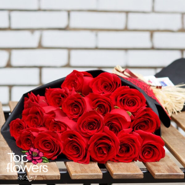 Classic bouquet | Red roses DELUXE