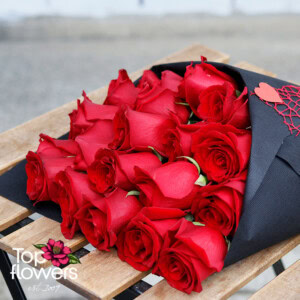 Classic bouquet | Red roses DELUX