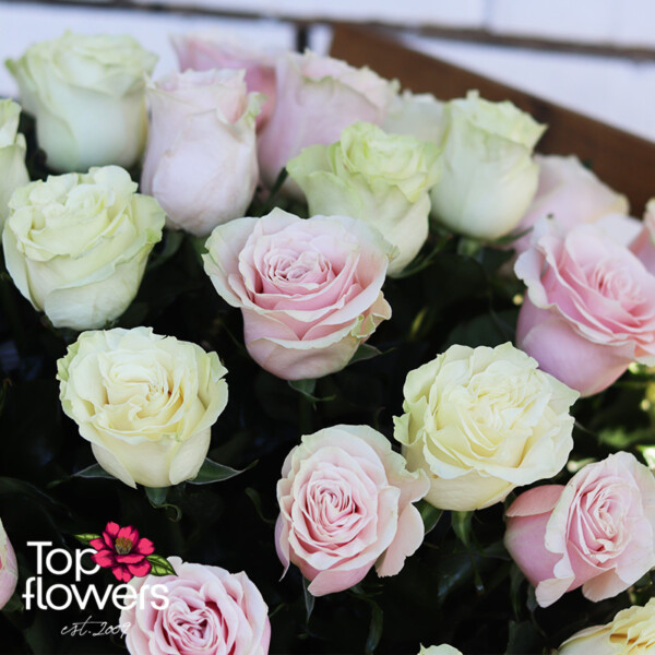 51 White and Pink Roses | Basket - Image 6