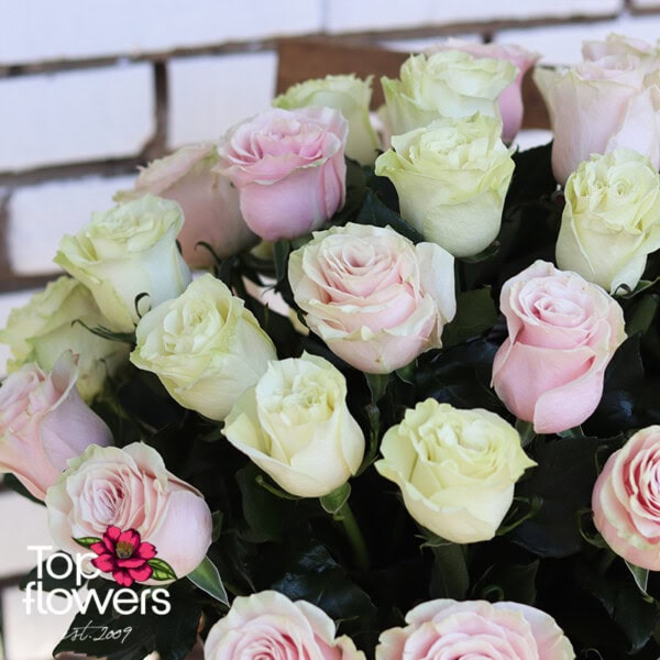 51 White and Pink Roses | Basket - Image 4